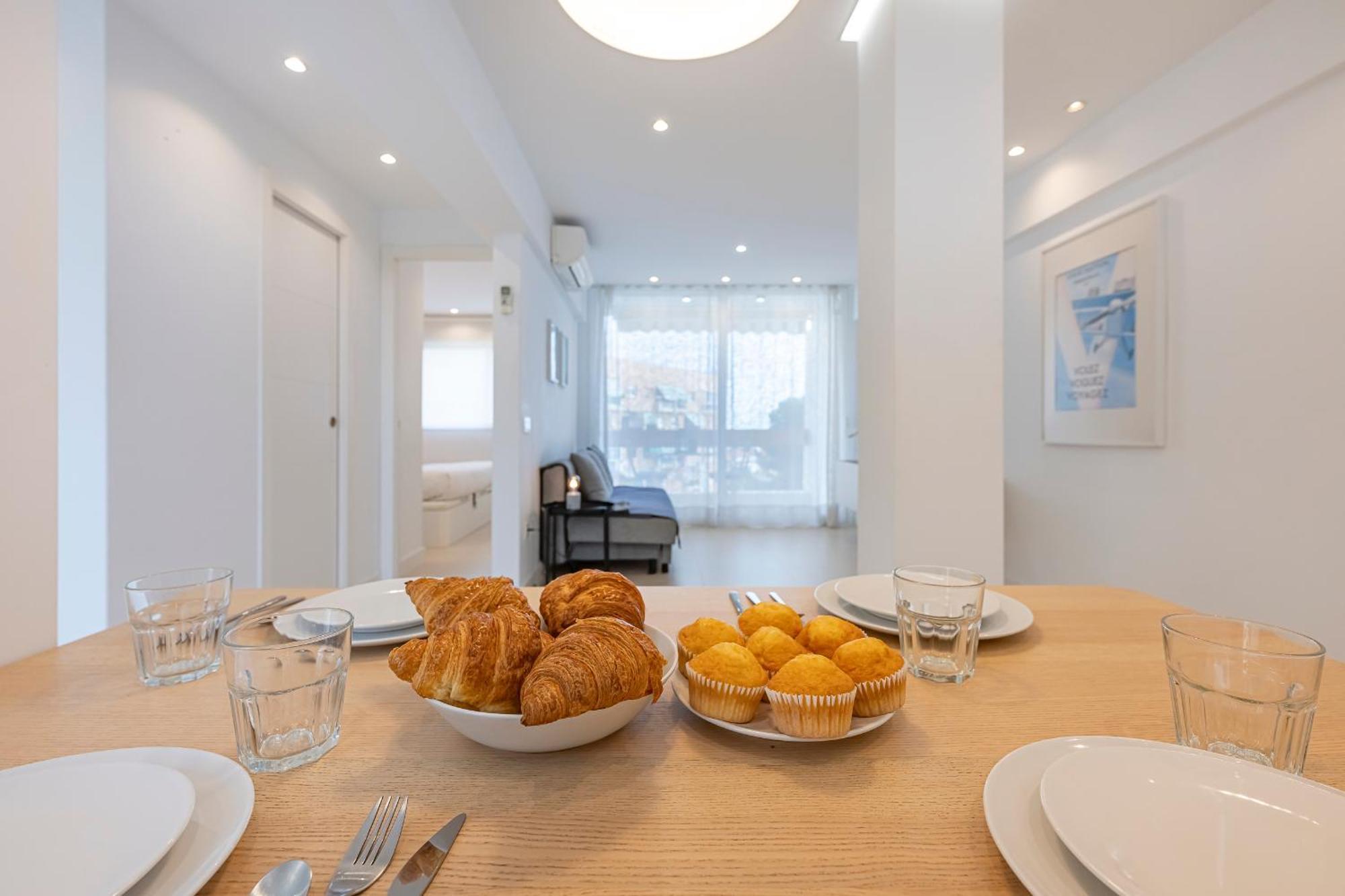 Apartment Bright Close To The Sea